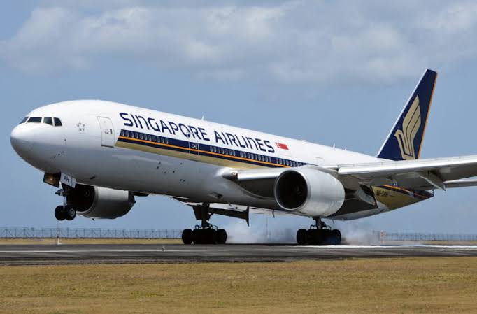 Ilustrasi pesawat Singapore Airlines. Foto: Samchui.com