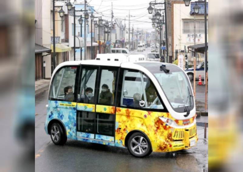 Bus tanpa pengemudi di Sakai, Jepang. Sumber: The Yomiuri Shimbun/Asia News Network/asiaone.com