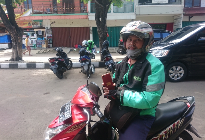 Pengemudi ojek online (Ojol) di Kota Bekasi.