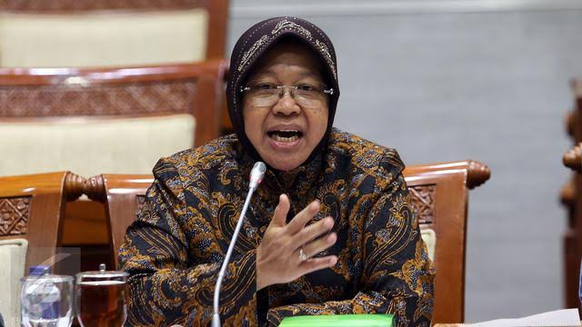 Wali Kota Surabaya Tri Rismaharini  