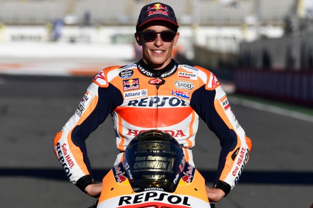 Juara dunia MotoGP enam kali Marc Marquez sudah pakai baju balap lagi. The Baby Alien siap comeback?. Foto: Inews.id