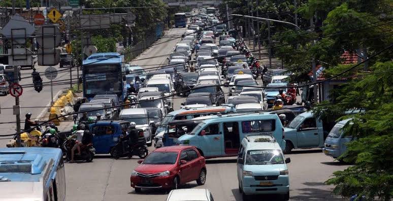 Ilustrasi kendaraan di jalanan di DKi Jakarta. Foto: Ist