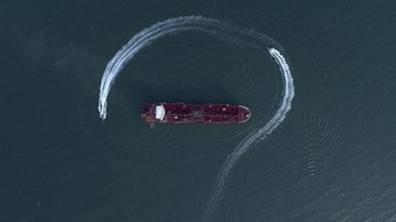 Ilustrasi kapal tanker. (Foto: Morteza Akhoondi/Tasnim News Agency via AP)