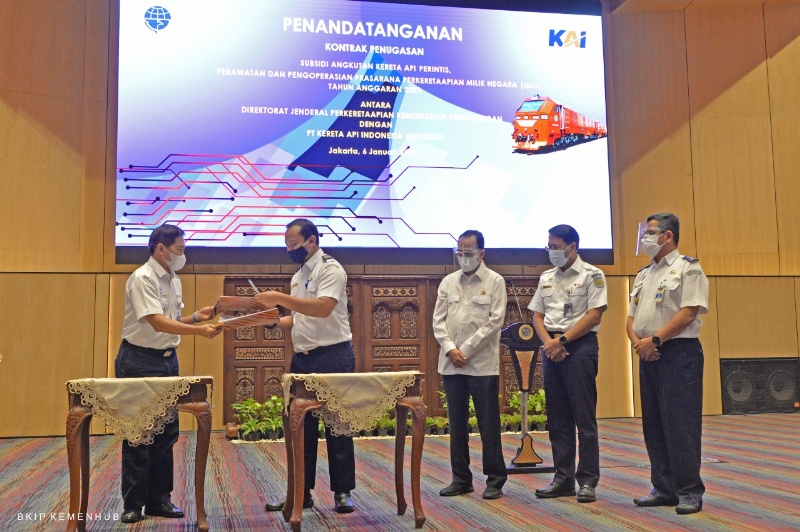 Proses teken kontrak perawatan dan pengoperasian prasarana KA (BKIP)