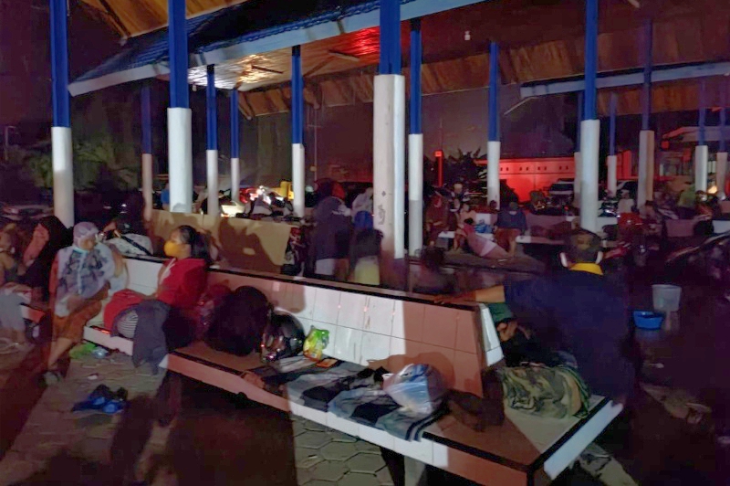 Terminal Simbuang dijadikan Posko pengungsi gempa Mamuju