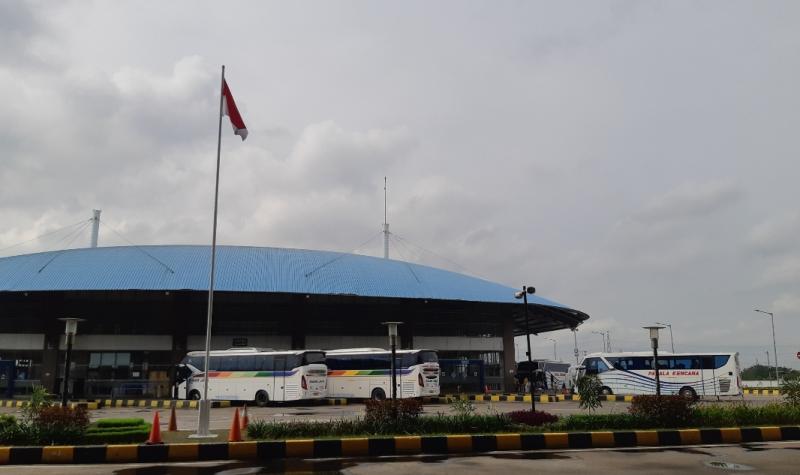Terminal Pulo Gebang, Jakarta Timur.