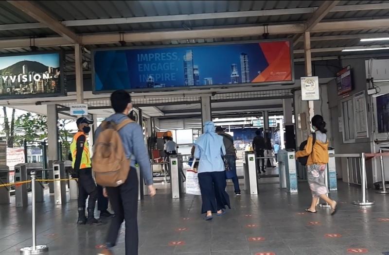 Pintu Utara di Stasiun Bekasi pada Kamis (28/1/2021).