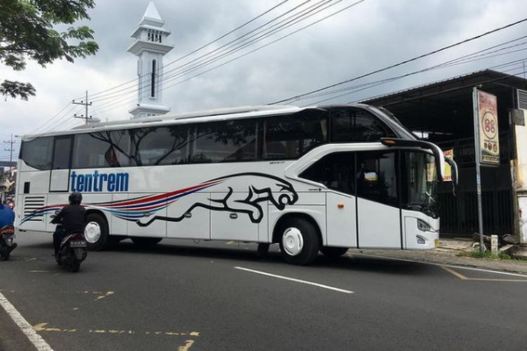 Bus AKDP baru PO tentrem. Foto: Kompas.com