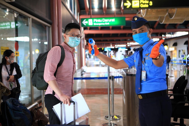 Penerapan.protokil kesehatan di bandara kelolaan Angkasa Pura II (APII)