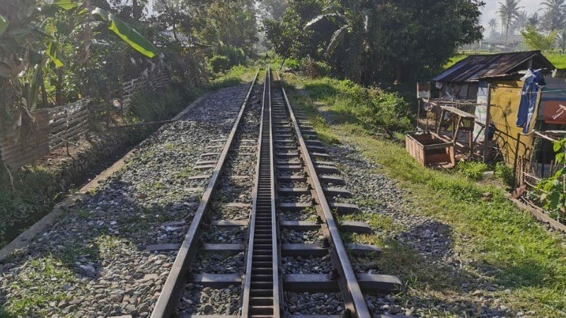 Rel kereta api bergigi di Padang.(Ilustrasi)