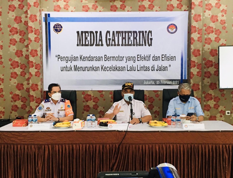 Media Gathering KNKT