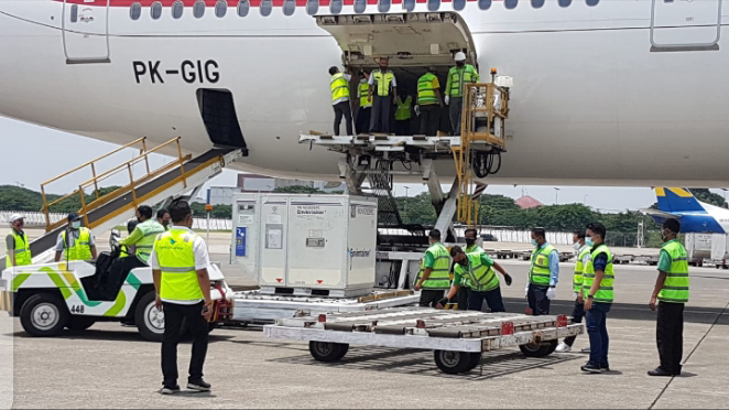 Ketibaan vaksin Sinovac di Bandara Soekano-Hatta