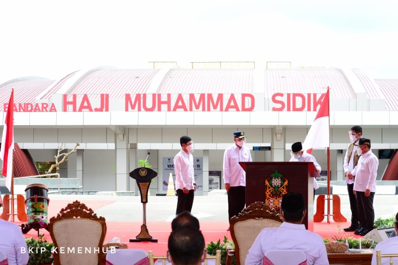 Peresmian Bandara Haji Muhammad Sidik Muara Teweh