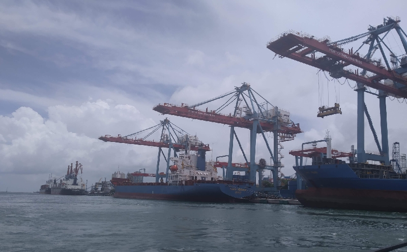 Pelabuhan Tanjung Priok (foto:BeritaTrans.com/ahmad) 