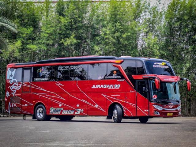 Widya Kadipaten: Mengukir Kenangan di Jalan Raya Nusantara