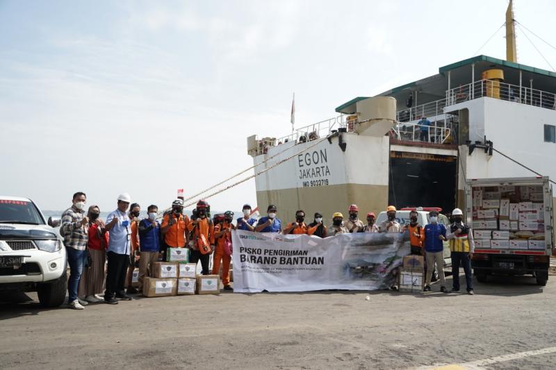 PT Pelni mengerahkan KM Egon untuk mengangkut bantuan bagi korban bencana NTT yang diberangkatkan dari Pelabuhan Tanjung Perak, Surabaya pada Minggu (11/4) menuju Waingapu.