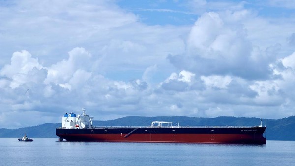 Kapal tanker raksasa VLCC Pertamina Pride yang berkapasitas 2 juta barel dan dibangun di Galangan Japan Marine United (JMU) sejak 2018.Foto: Dok. Pertamina