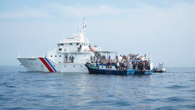 Kapal patroli setop sergice boat bawa pemudik