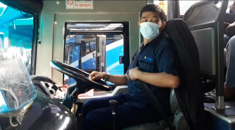 Driver bus DAMRI Bekasi-Bandara Soekarno Hatta. (Ist)