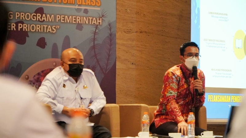 FGD pembangunan kapal Bottom Glass