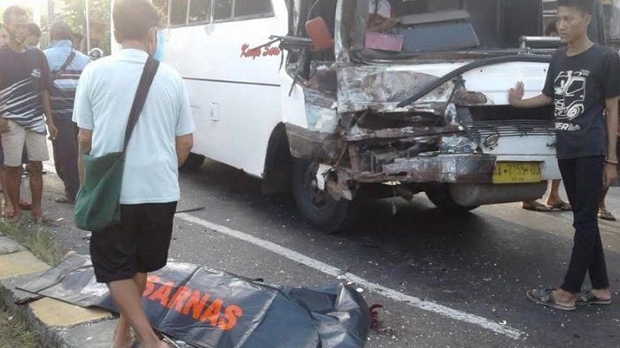 Peristiwa Bus dengan nomor AA 7155 QD tertabrak Kereta Api Ranggajati di perlintasan kereta api, Kecamatan Sumpiuh, Kabupaten Banyumas, Jumat (4/6/2021). Foto: Tribunjateng.com.