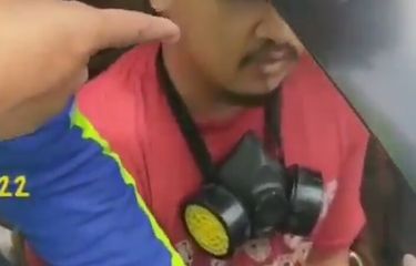 Polisi menangkap seorang pria inisial AHH yang mengemudikan mobil Daihatsu Xenia dengan menggunakan plat palsu serta mengaku sebagai anggota polri. (tangkapan gambar Instagram)