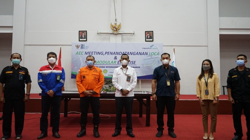 AEC Xommite di Bandara Juanda