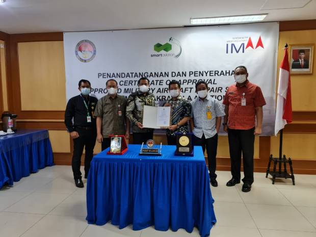 PT Smart Cakrawala Aviasi (SCA) menerima sertifikat AMARS dari Kementerian Pertahanan Republik Indonesia (Kemhan RI). foto/ ist