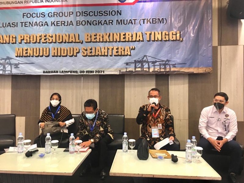 FGD evaluasi TKBM Pelabuhan Panjang