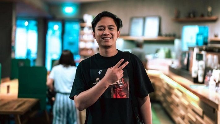 Doni Salmanan, youtuber dan trader yang viral karena aksi bagi-bagi uang di masa PPKM Darurat Covid-19. /Instagram.com/@donisalmanan