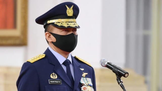 Marsekal TNI Fadjar Prasetyo bersiap dilantik sebagai Kepala Staf Angkatan Udara (KSAU) di Istana Negara, Jakarta. Foto: Kumparan.com.