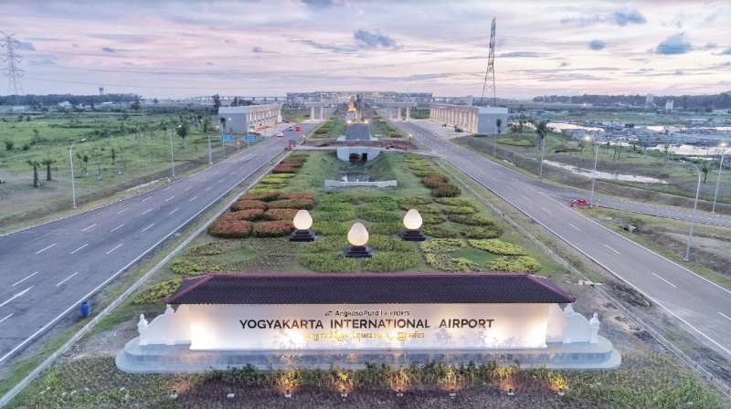 Bandara YIA