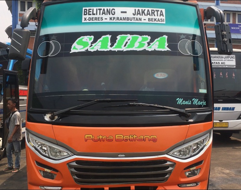 Bus Putra Belitang di Terminal Induk Kota Bekasi, Senin (2/8/2021). Foto: BeritaTrans.com.