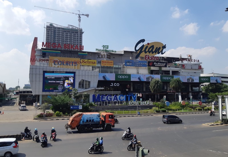 Mall Giant Bekasi. Foto: BeritaTrans.com.