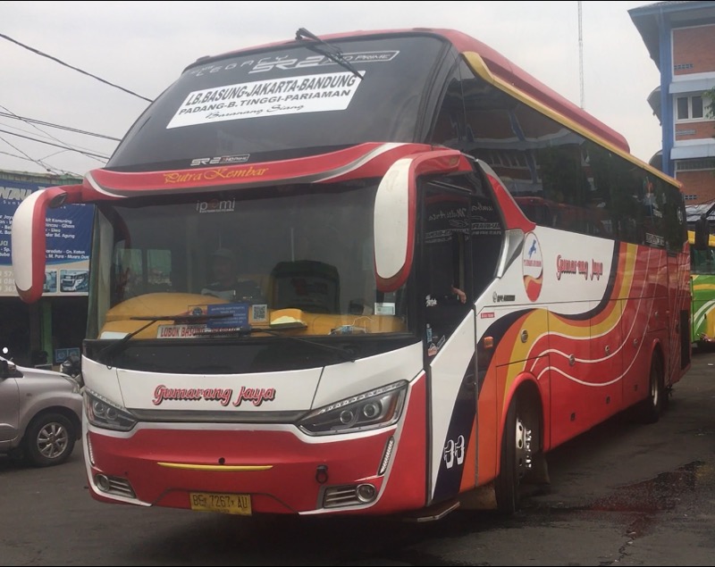 Bus Gumarang Jaya di Terminal Induk Kota Bekasi, Jum`at (13/8/2021). Foto: BeritaTrans.com.