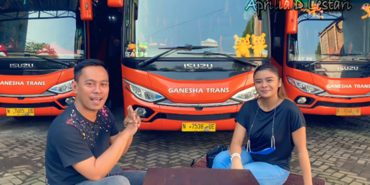 Owner Bus Ganesha Merintis dari Nol Kini jadi Bos. Foto: merdeka.com.