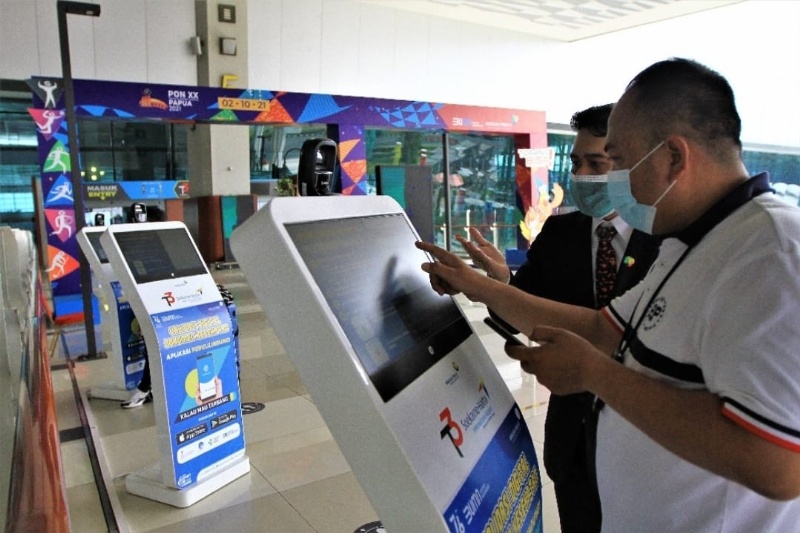 Pengguna jasa di Bandara Soekarno-Hatta (AP IIl