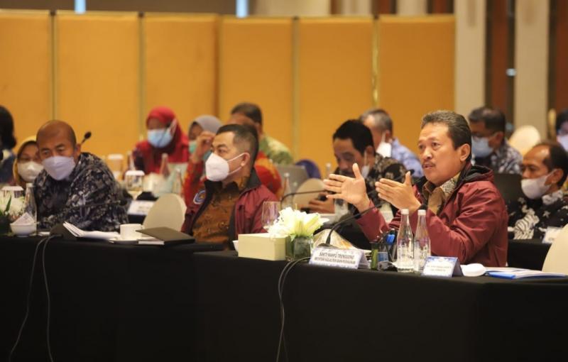 Kementerian Kelautan dan Perikanan (KKP) menggelar Focus Group Discussion (FGD) Program Prioritas KKP periode 2021-2024 bersama anggota Komisi IV DPR di Jakarta, Senin (27/9/2021). 