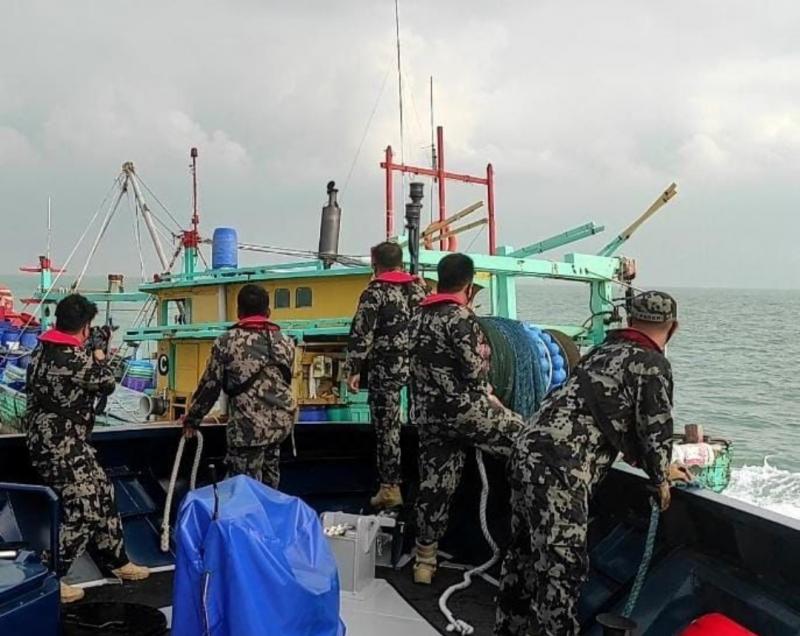 KKP menangkap kapal trawl asal Malaysia pada Ahad (26/9/2021).