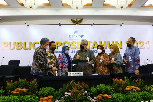 Direktur Utama bank bjb, Yuddy Renaldi  dalam acara Analyst Meeting Triwulan 3 2021 dan Public Expose bank bjb 2021. (Ist.)