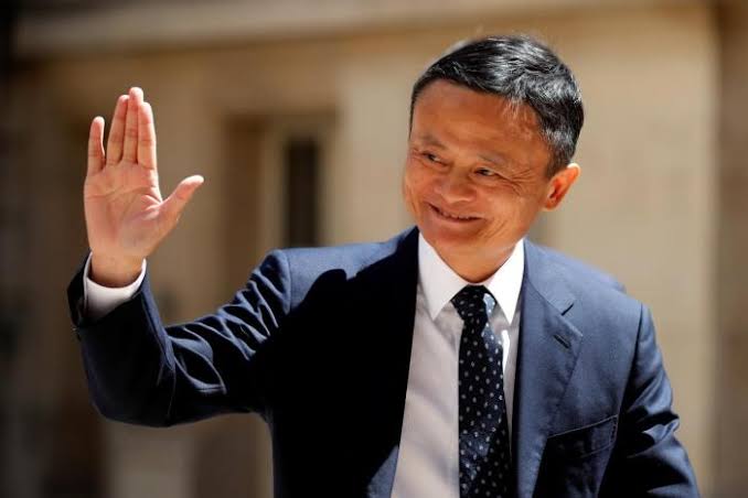 Sempat Menghilang, Kapal Pesiar Mewah Milik Jack Ma Berlabuh di Spanyol. Foto: idxchannel.com.