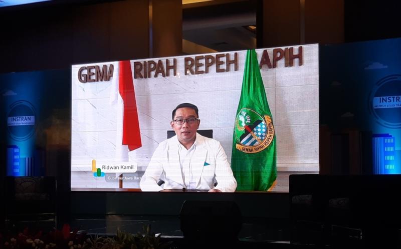 Gubernur Jawa Barat, Ridwan Kamil saat peluncuran buku Regenerasi Urban melalui zoom meeting pada 26 Oktober 2021.