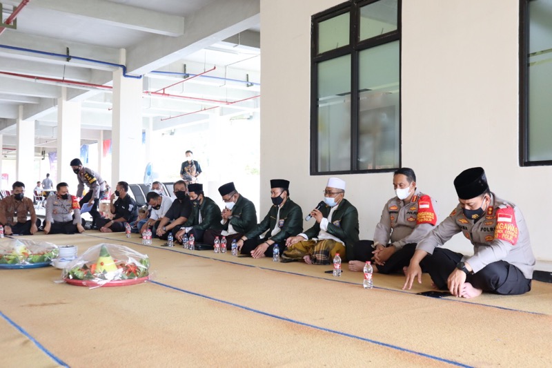 Polres Metro Bekasi Kota akan mempercepat pembangunan masjid di area Mapolres. Foto: ist.