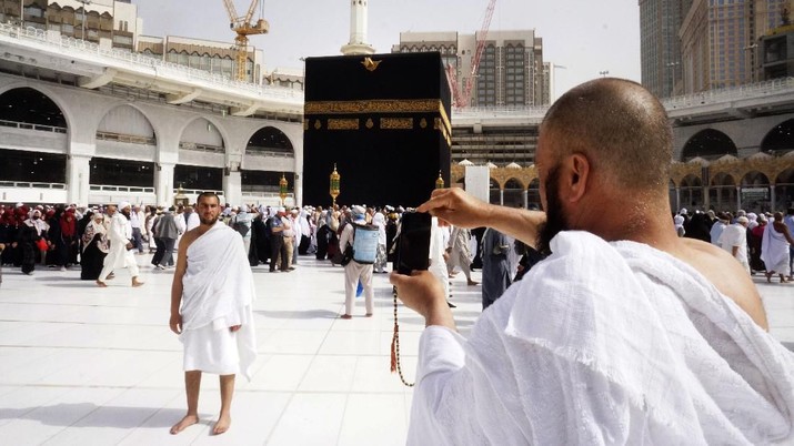 Arab Larang Selfie.