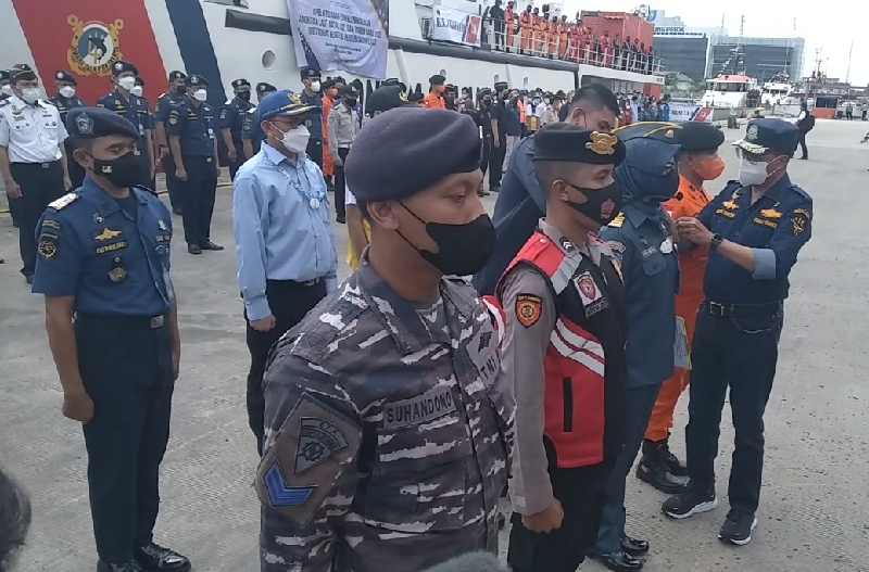 Apel siaga menyambut Nataru 2021 di Pelabuhan Tanjung Priok(foto:BeritaTrans.com/aksi.id/ahmad) 