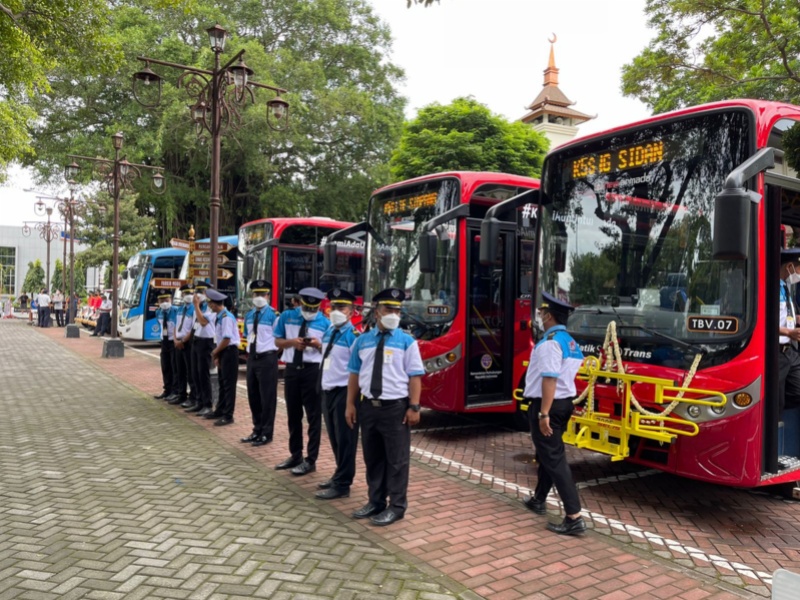 Dua koridor.baru.Batik Solo Trans siap layani penumpang