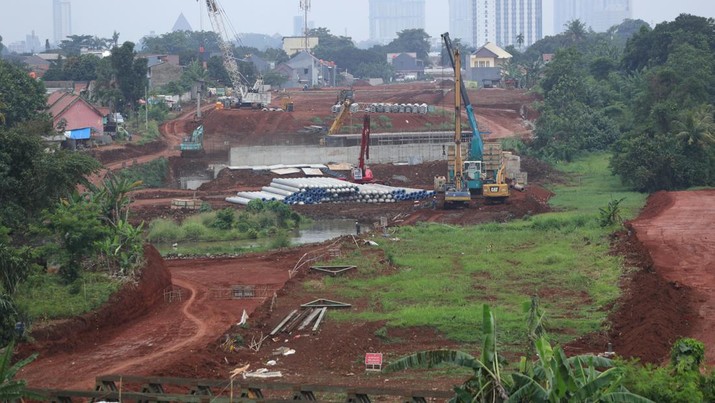 Pembangunan Jalan Tol Cijago Seksi 3 Limo-Kukusan. 