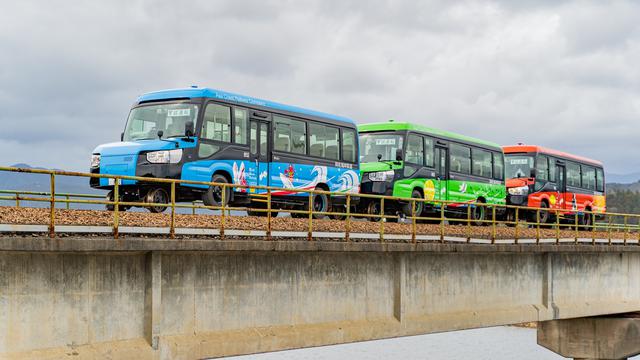 Bus-kereta buatan Jepang ini diproduksi akhir tahun 2021. (Foto:Liputan6.com)