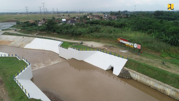 Sudetan Cisangkuy selesai dibangun Kementerian PUPR guna atasi risiko banjir di Bandung Selatan. (Foto:pu.go.id) .