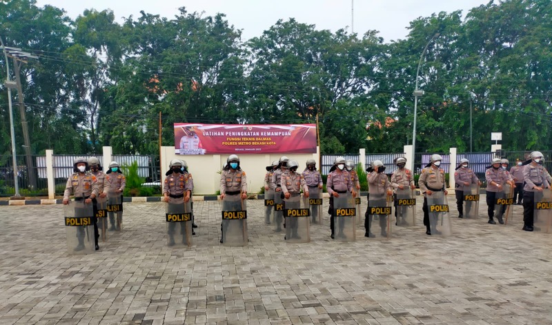 Pelatihan diikuti oleh 50 personel Samapta Polrestro Bekasi Kota. Foto: istimewa.